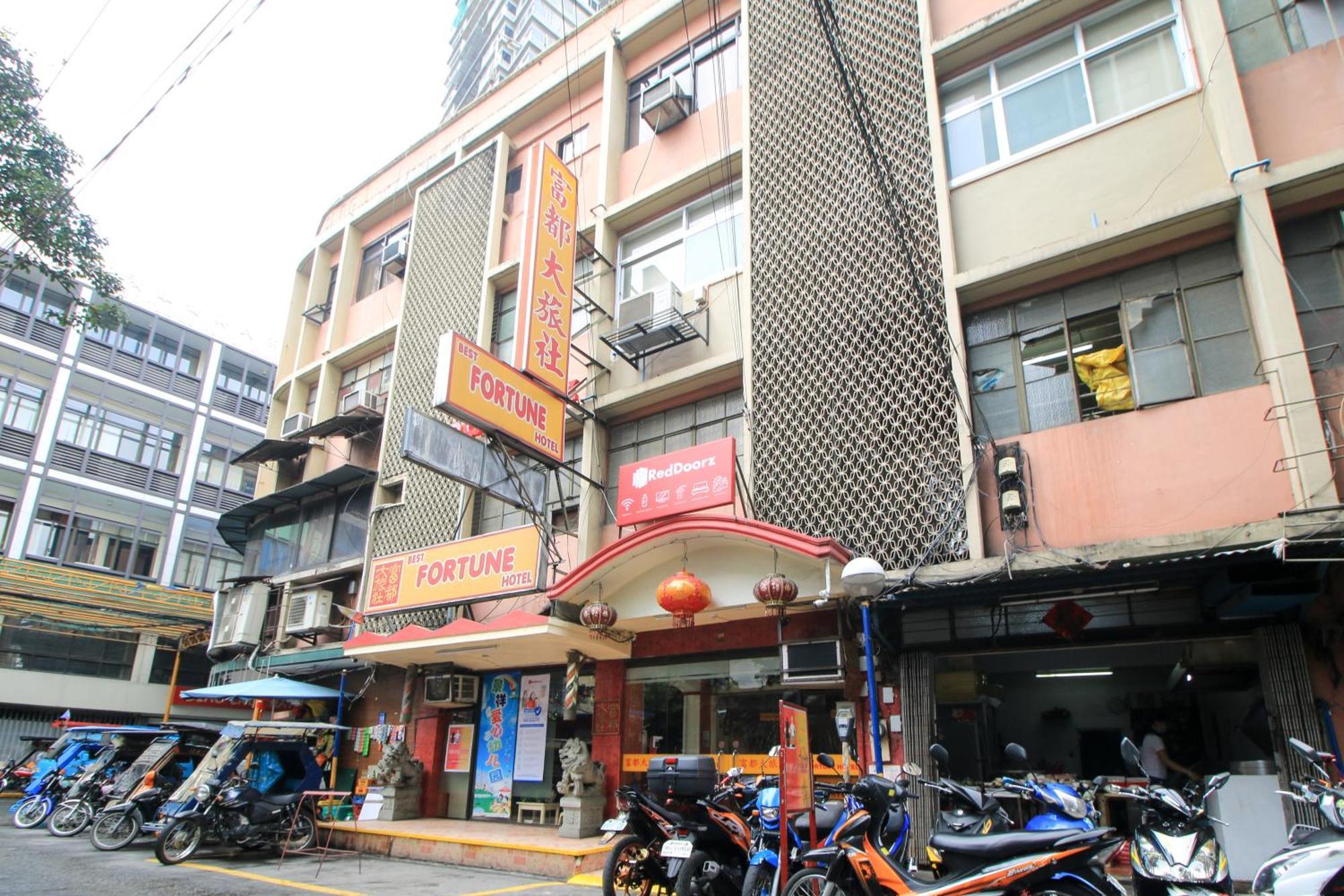 Reddoorz Plus @ Chinatown Binondo Hotel Manila Exterior photo